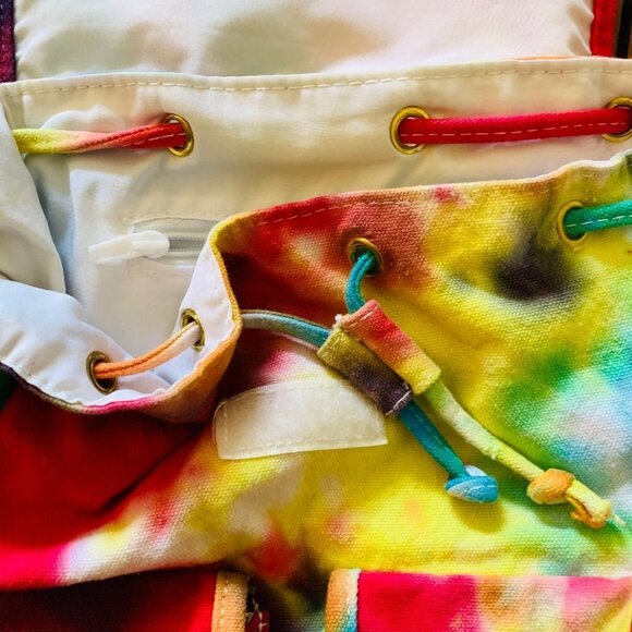 Undee Bandz Tie-dye Back Pack for young girls - Picture 9 of 11
